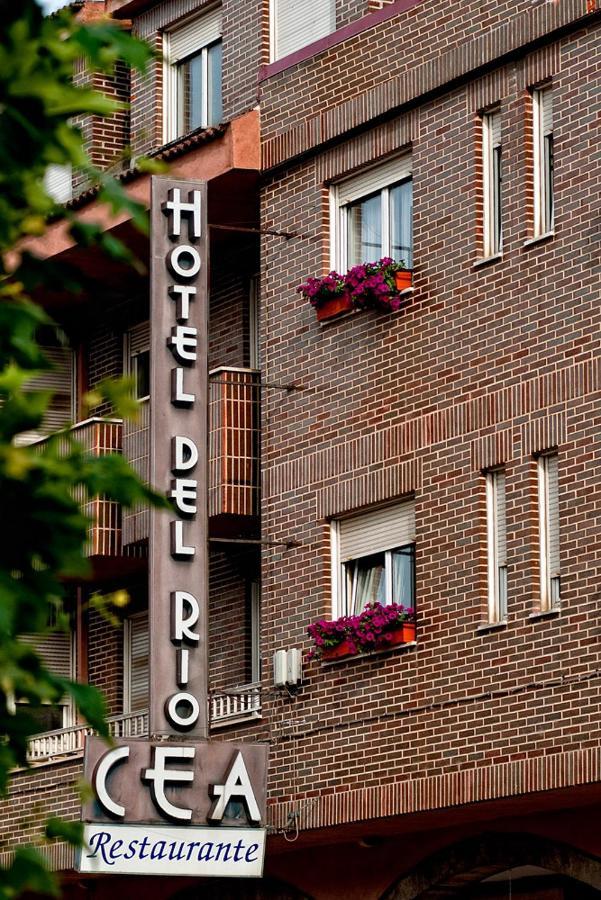 Hotel Rio Cea Puente Almuhey Exterior foto
